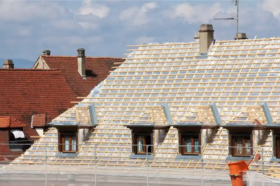ciel renov couvreur zingueur renovation toiture saint etienne 43